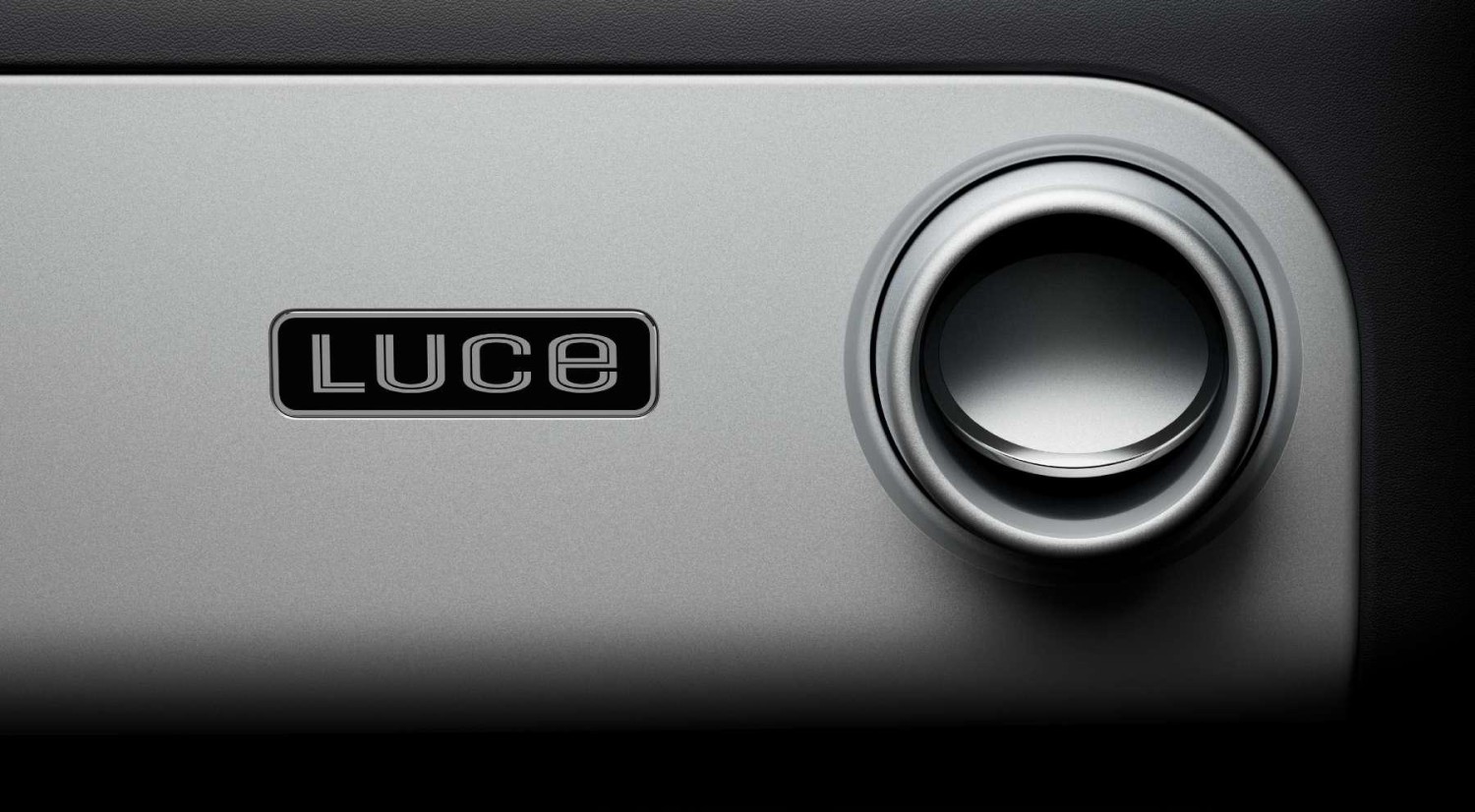 Ferrari Luce: el primer coche eléctrico de la marca ya tiene nombre e interior