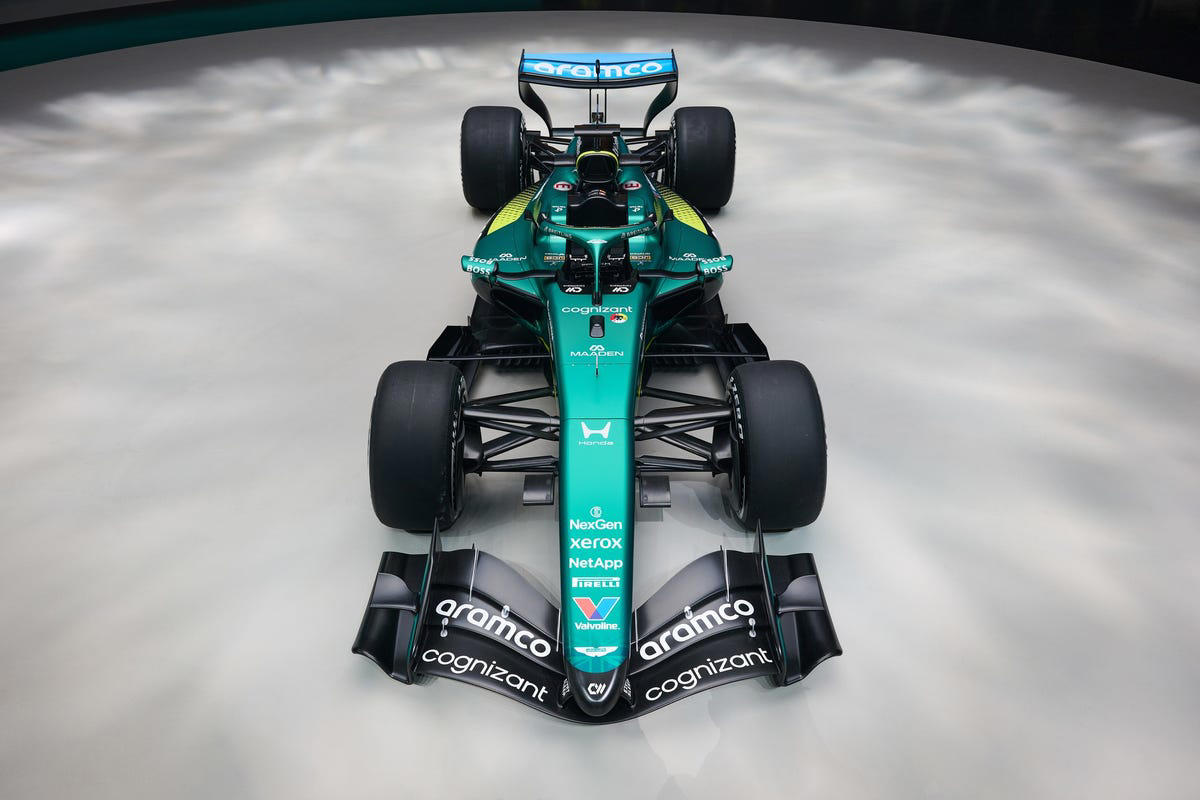 Aston Martin, Adrian Newey explica el factor continuidad para Aston Martin F1: “Habrá una gran cantidad de desarrollos”