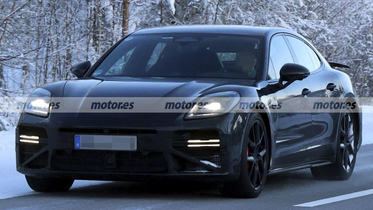 El Porsche Panamera 2028 inicia su gran actualización, cambios en diseño y más tecnología para la berlina deportiva