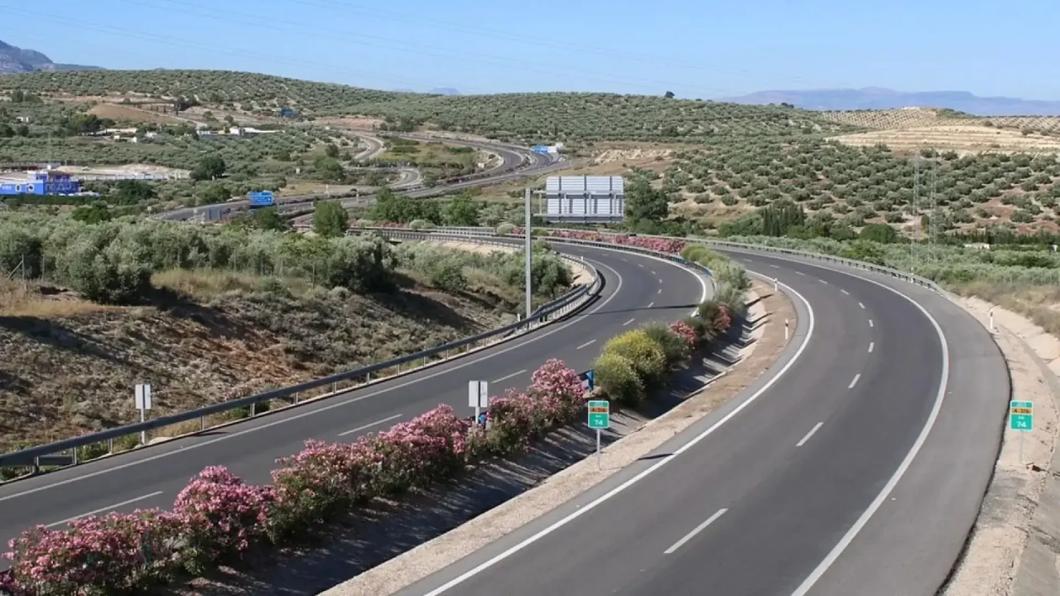 La Comunidad de Madrid invertirá 27 millones de euros en una carretera que enlace la A-1 y las carreteras M-100, M-106 y M-111