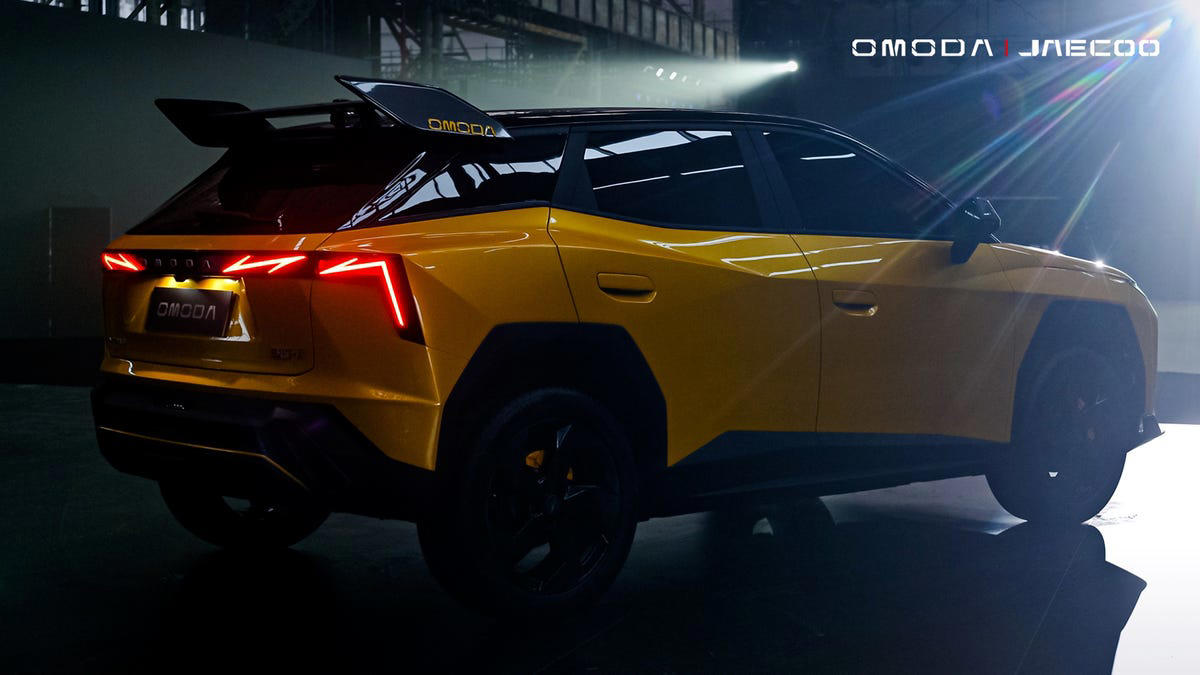 Omoda 4 Ultra: Una alternativa muy seria (y nada convencional) a los SUV deportivos de siempre