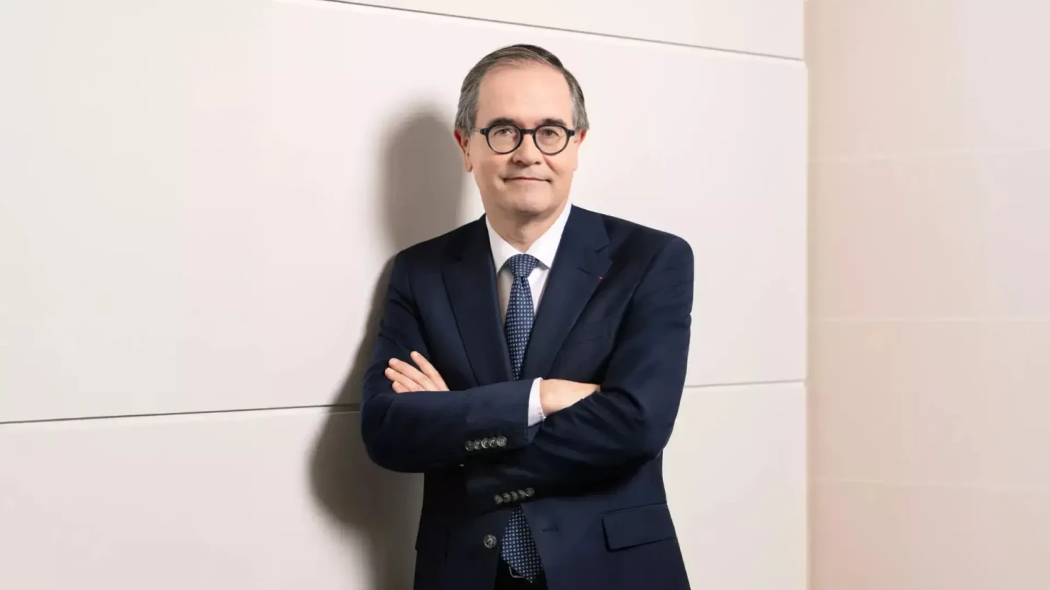 Françoise Provost (CEO de Renault) echa otro jarro de agua fría a los planes de Europa: "No es posible la electrificación rápida"