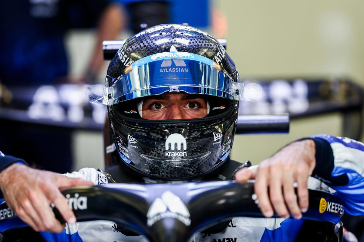 James Vowles, jefe de Williams F1, aclara su postura sobre el nuevo alerón de Ferrari: "Ya lo averiguaremos"