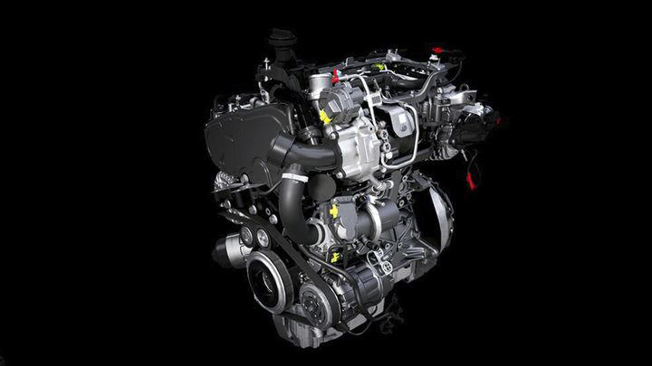 Las furgonetas de Stellantis estrenan motor diésel y el mensaje va con destinatarios: Ford y Volkswagen