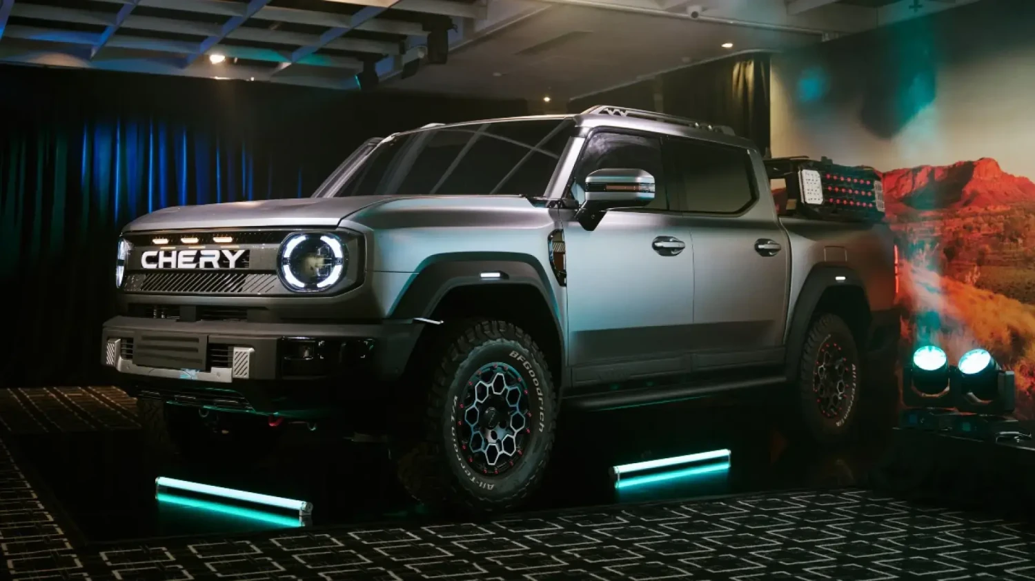 Chery, la marca que pertenece al grupo de Omoda, Jaecoo y Ebro, se saca de la manga el KP31 UTE, un molón prototipo de pick-up con motor 2,5 litros