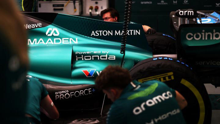 Alonso trazó un plan de retirada de la F1 si el Aston Martin no funcionaba, pero Honda puede hacerle cambiar de opinión