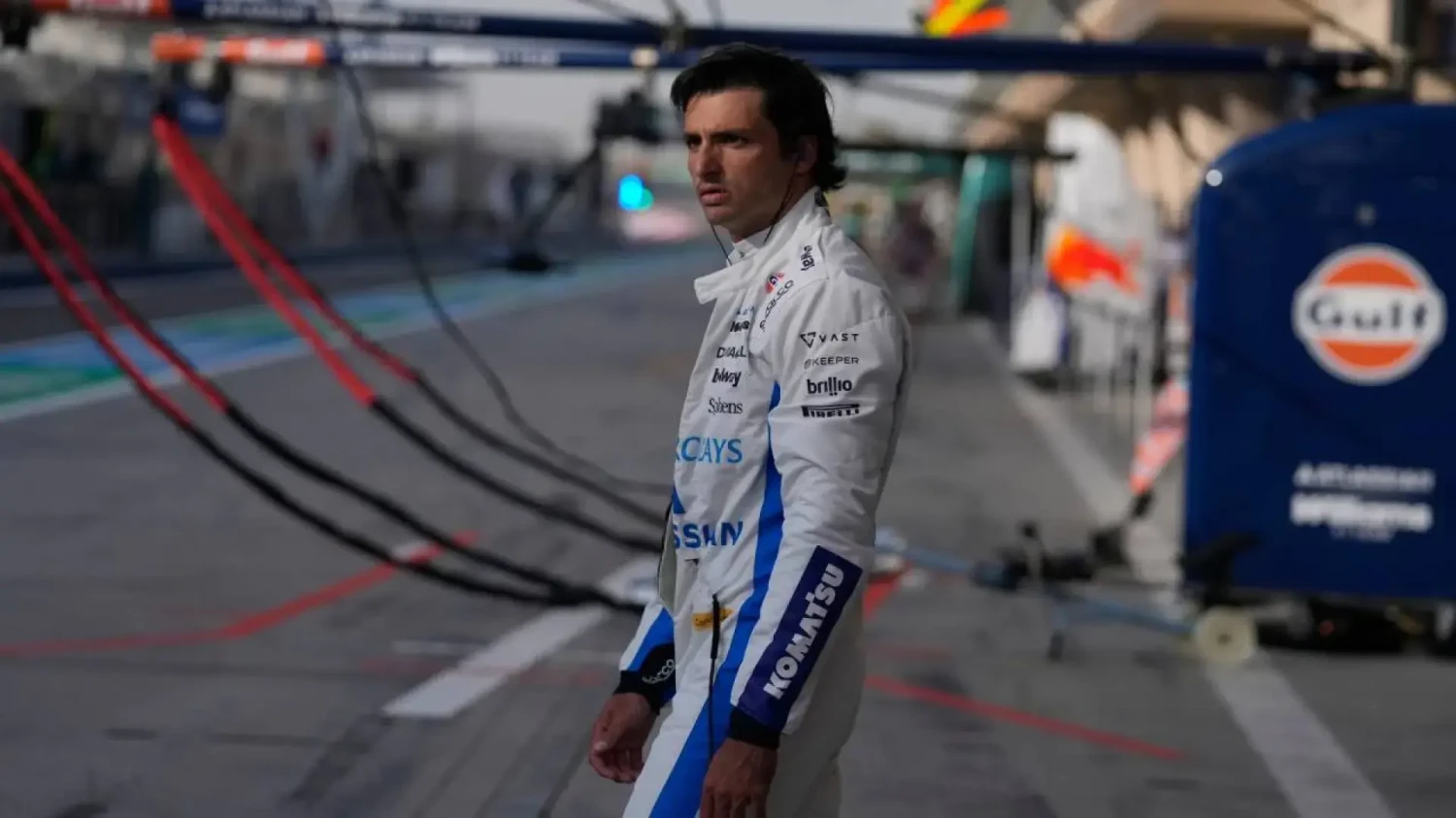 Carlos Sainz responde a Hamilton y a los críticos con la nueva Fórmula 1: “Yo solo tengo selectividad y lo entiendo todo”