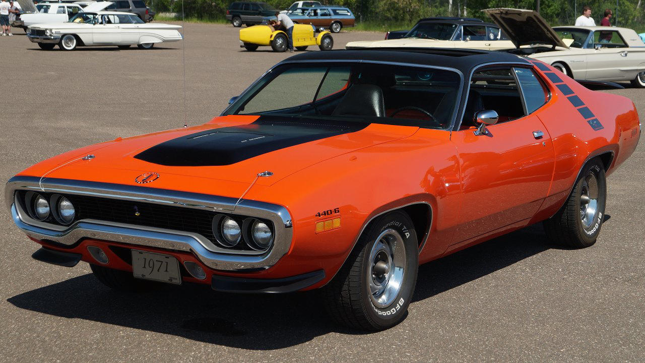 When the 1971 Plymouth Road Runner refused to grow tame