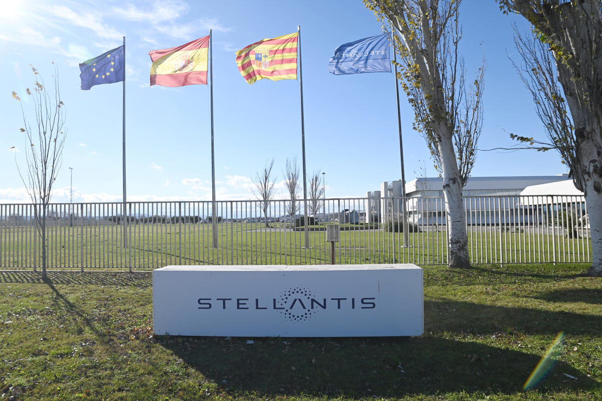 Stellantis shifts gears, expands diesel offering