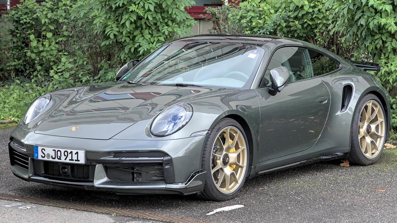Porsche, Porsche 911, When the Porsche 911 Turbo became the ultimate symbol of arrival