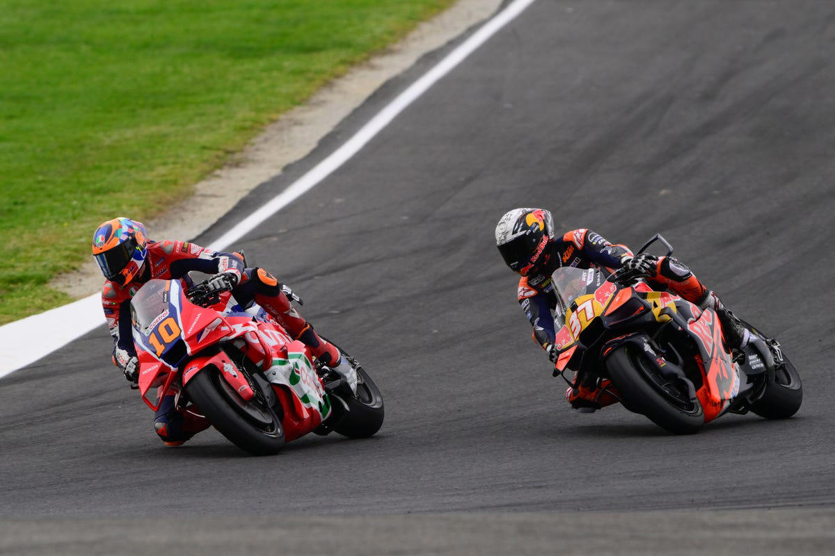 Un piloto de Honda analiza la salida de Marc Márquez a Ducati junto a Pecco Bagnaia: "Se perdieron mucho"