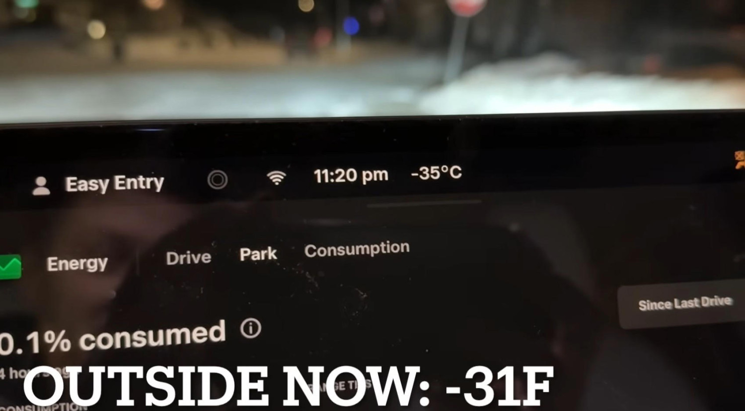 Tesla, ¿Puede un Tesla mantener el calor a –36 ºC? Lo deja 12 horas a prueba del frío extremo de esta ciudad para descubrirlo