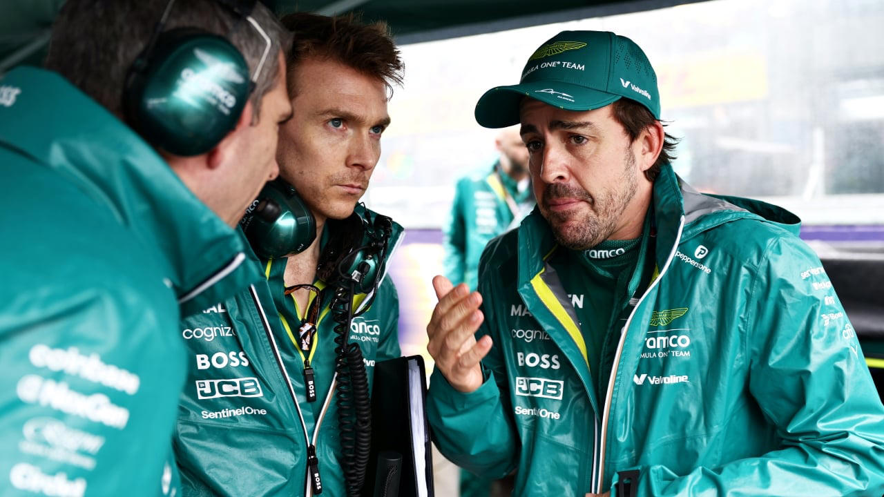 Newey sigue moviendo piezas en Aston Martin y los cambios ya tocan de lleno al equipo de ingeniería de Alonso