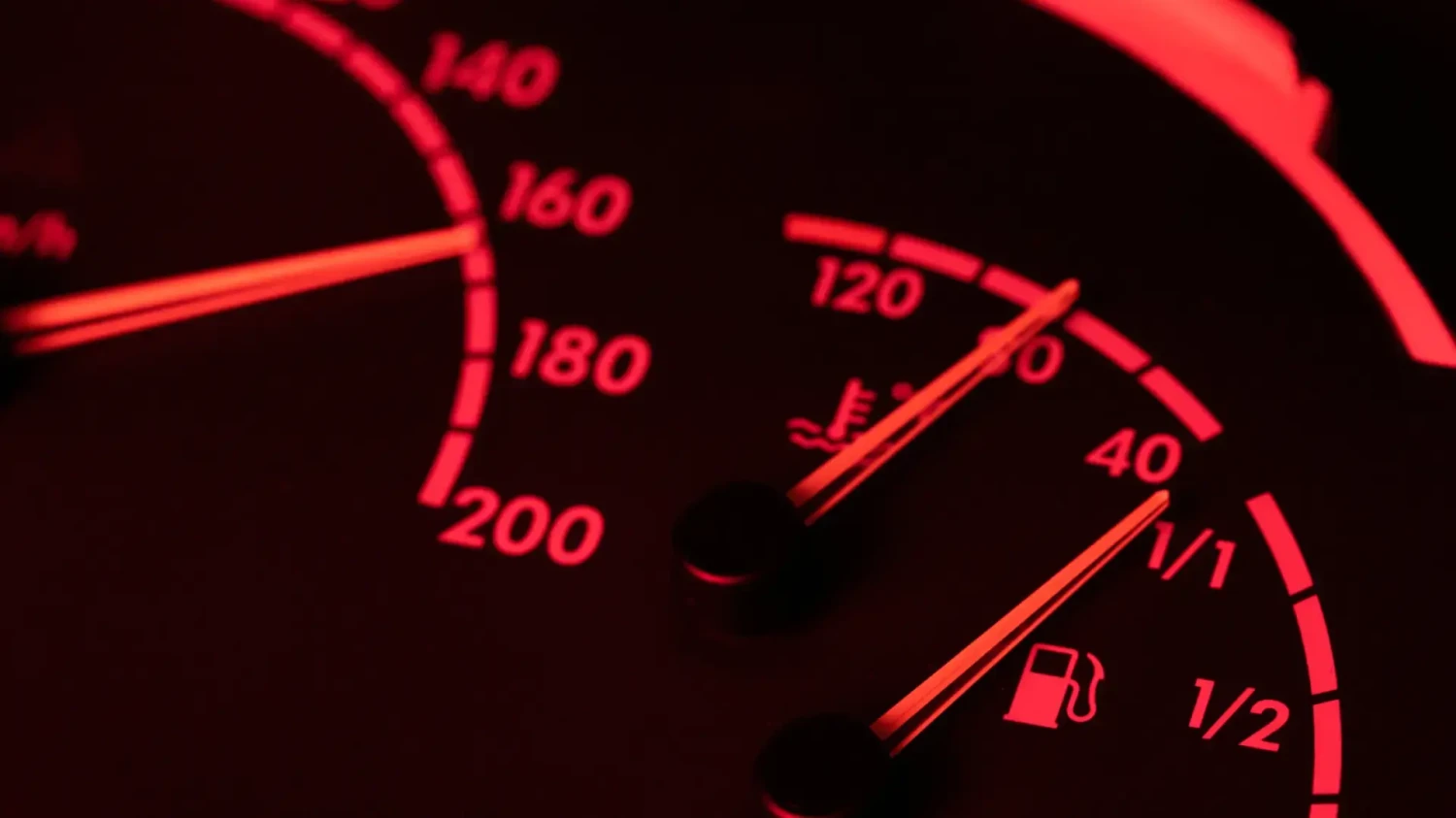 ¿Demasiado lento para la autopista? Un estado en EEUU se plantea subir la velocidad mínima y además aplicar multas