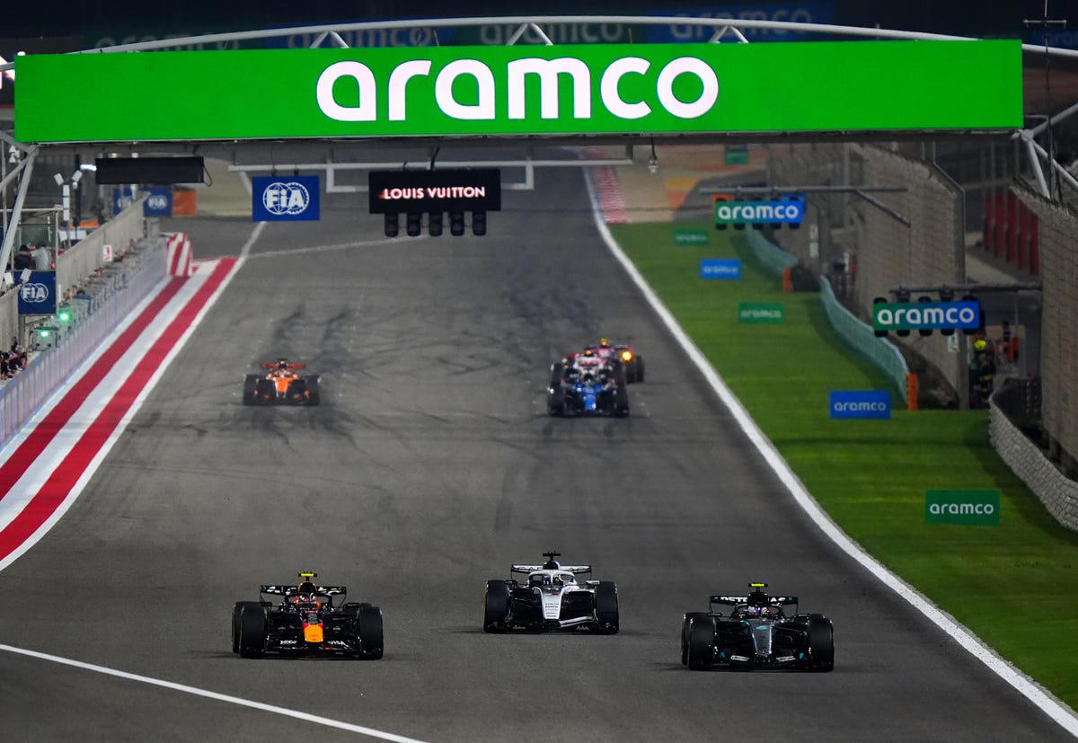 George Russell y su advertencia a Mercedes F1 y Andrea Kimi Antonelli para 2026: "Red Bull empezó por delante"