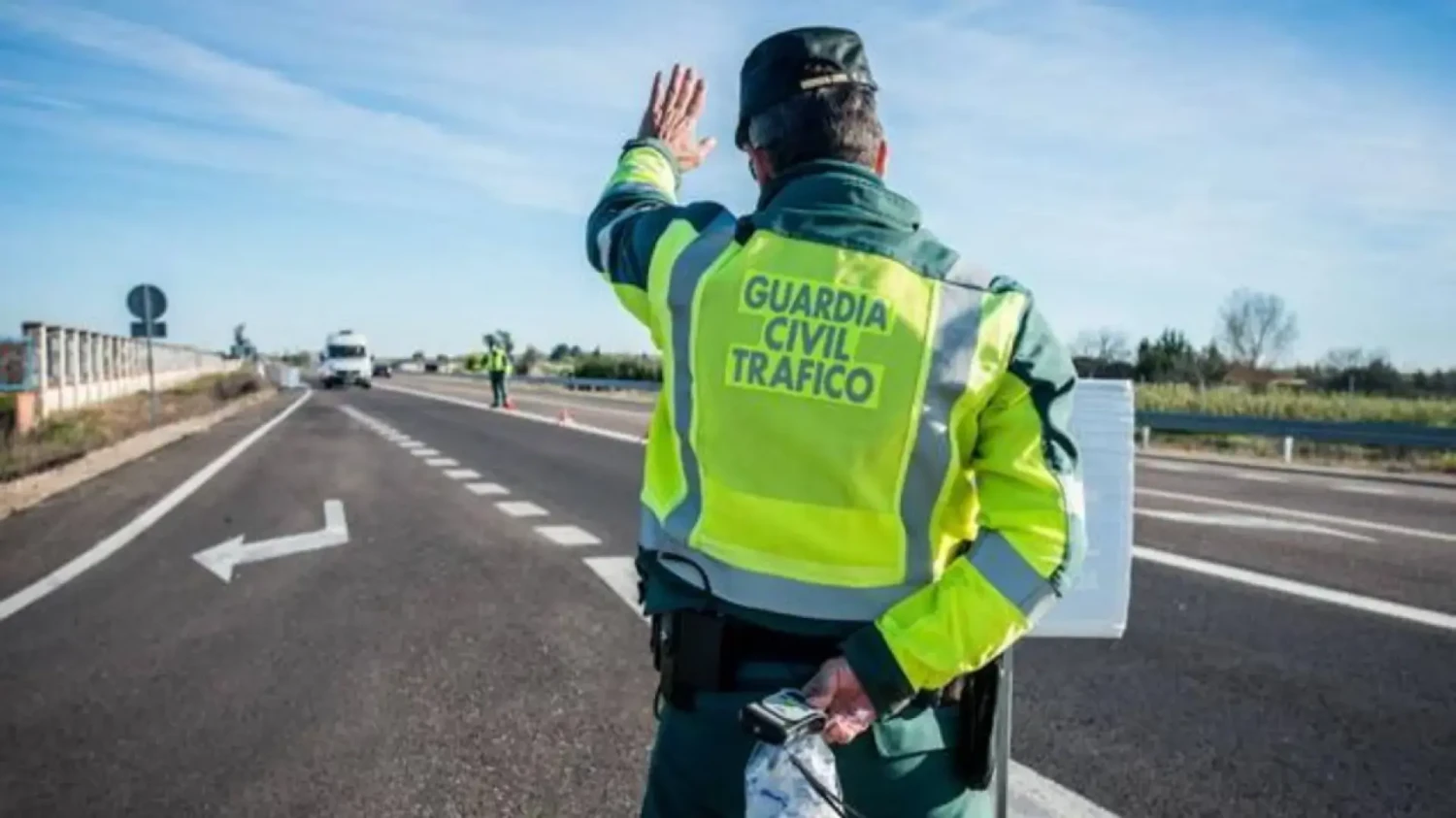 Escapa de un control de alcoholemia al grito de "sopla tú si quieres" y le caen seis meses de cárcel