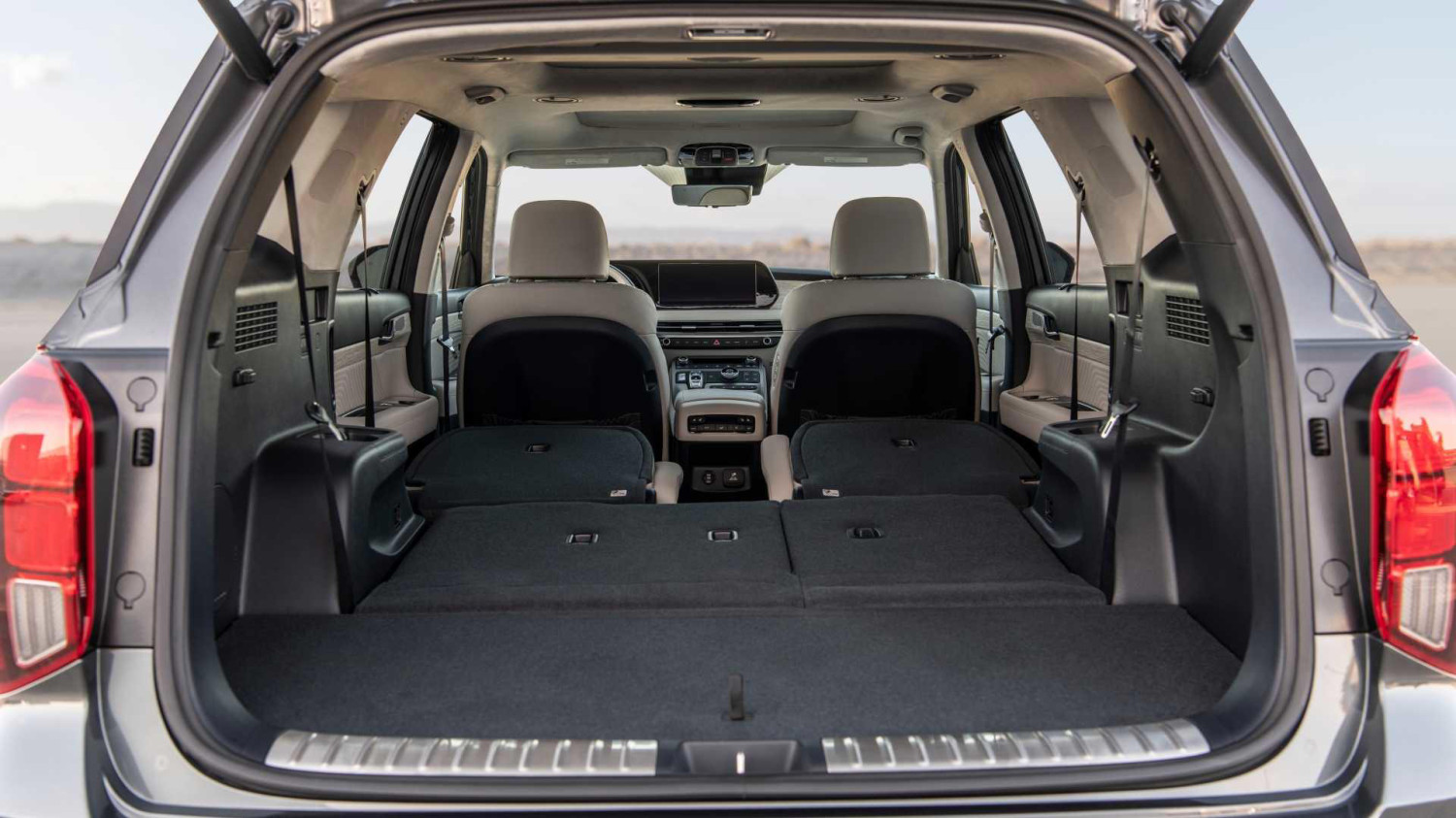 Best 7-seater SUVs | 2026 7-passenger cars rated