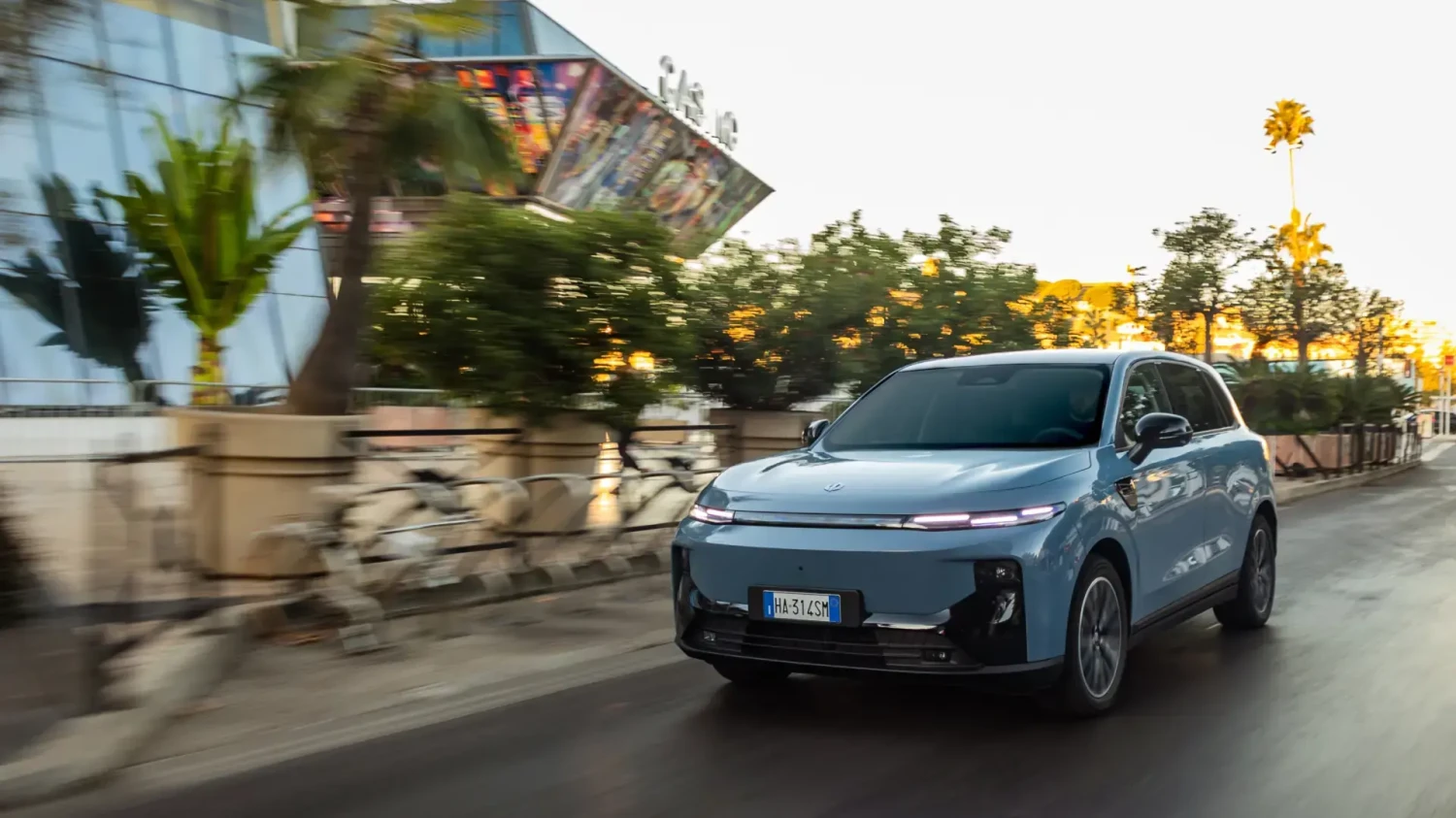 Confirmado: la marca china Leapmotor fabricará sus coches en la planta de Figueruelas, Zaragoza, a partir del segundo semestre de 2026