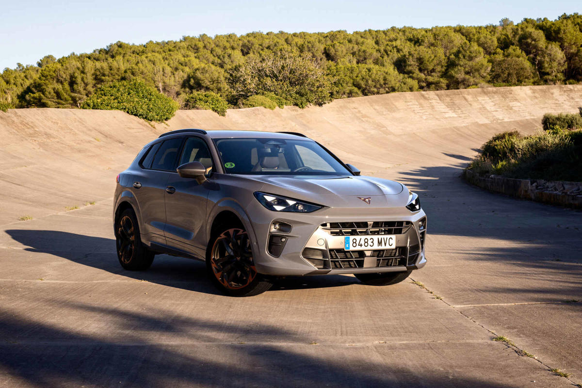 Los Mossos d’Esquadra estrenan coche oficial y su precio desata la polémica