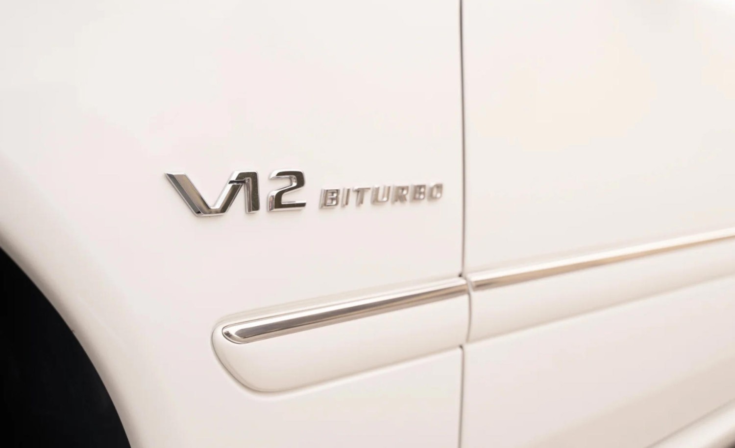 Un cupé de lujo de hace dos décadas alcanza un precio de auténtico superdeportivo