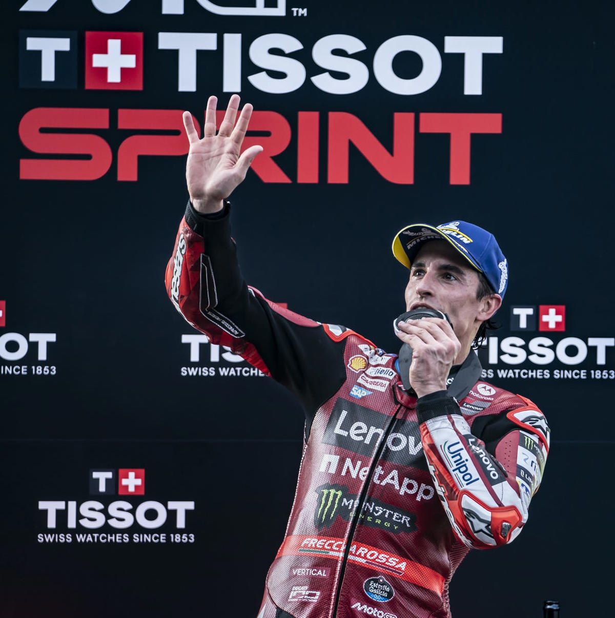 El jefazo de Ducati analiza el bajón de Marc Márquez frente a Marco Bezzecchi y Aprilia: "Todos han sufrido"