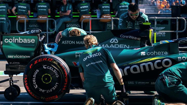 Alonso se suma al discurso de Newey contra Honda: “No podemos mejorar el coche, seguimos en el punto casi cero”