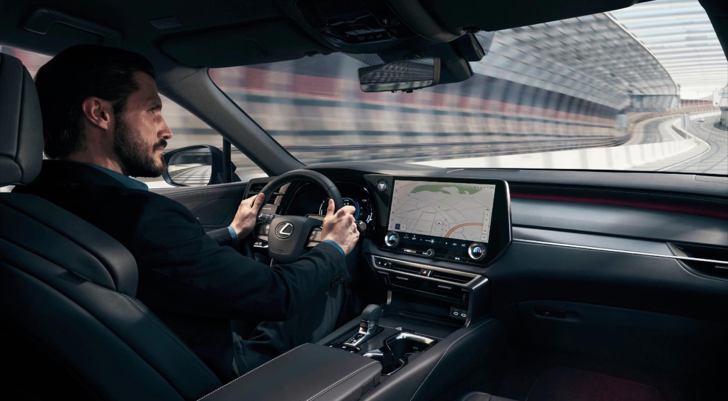 Este coche lo venden en España y arrasa en X: limpia sus faros automáticamente y el maletero tiene un sensor que te puede salvar la vida