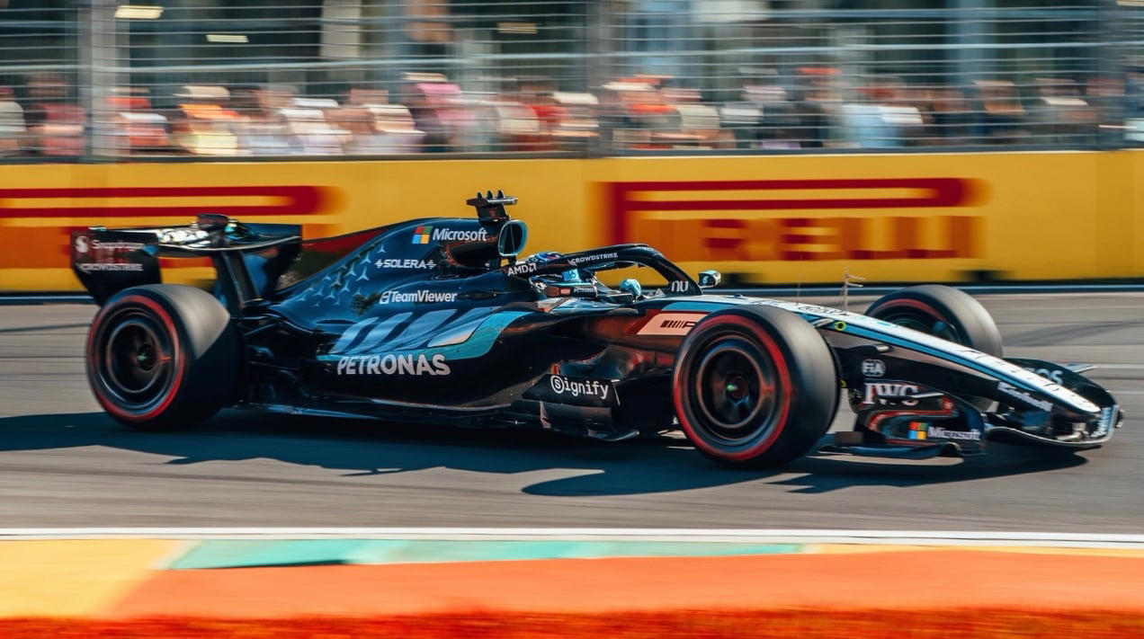 Mercedes, Pole incontestable de George Russell y monólogo de Mercedes en Albert Park