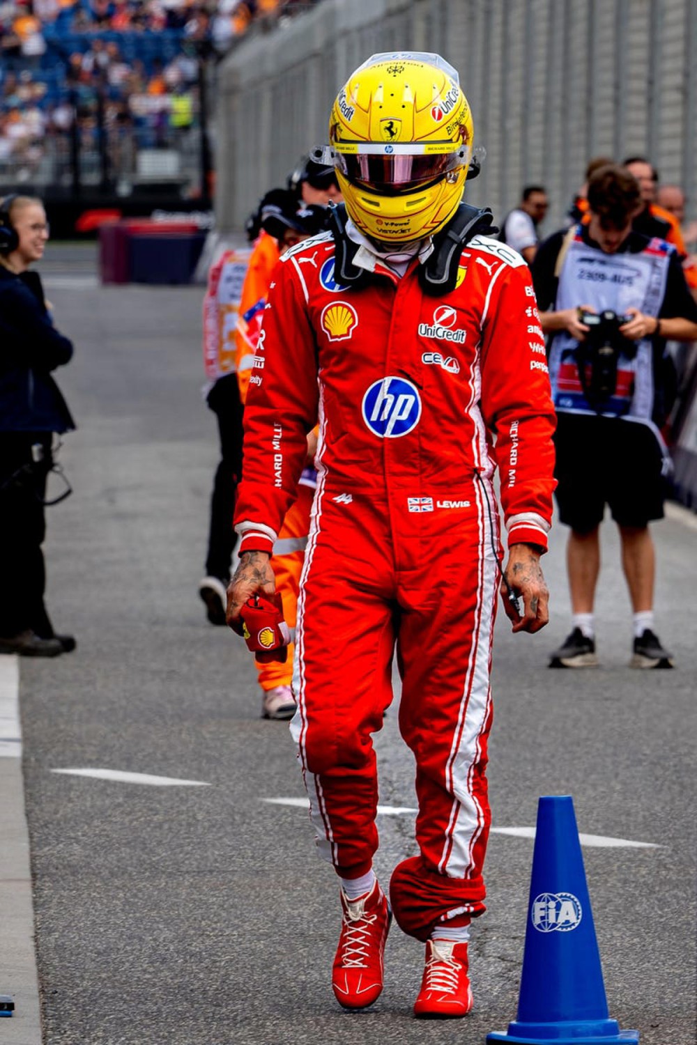 Lewis Hamilton, sobre el dominio de George Russell ante Ferrari F1 en el GP de Australia: "El 2026 ha acabado"