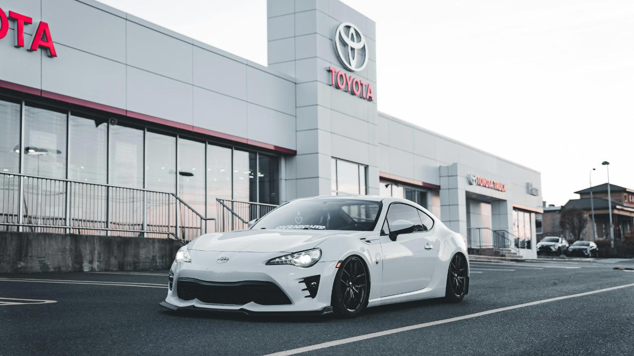 Toyota trims Middle East production by 40,000 vehicles on shipping risk