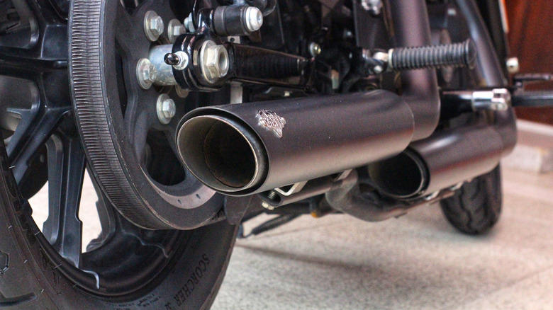 Do Harley-Davidsons need back pressure?