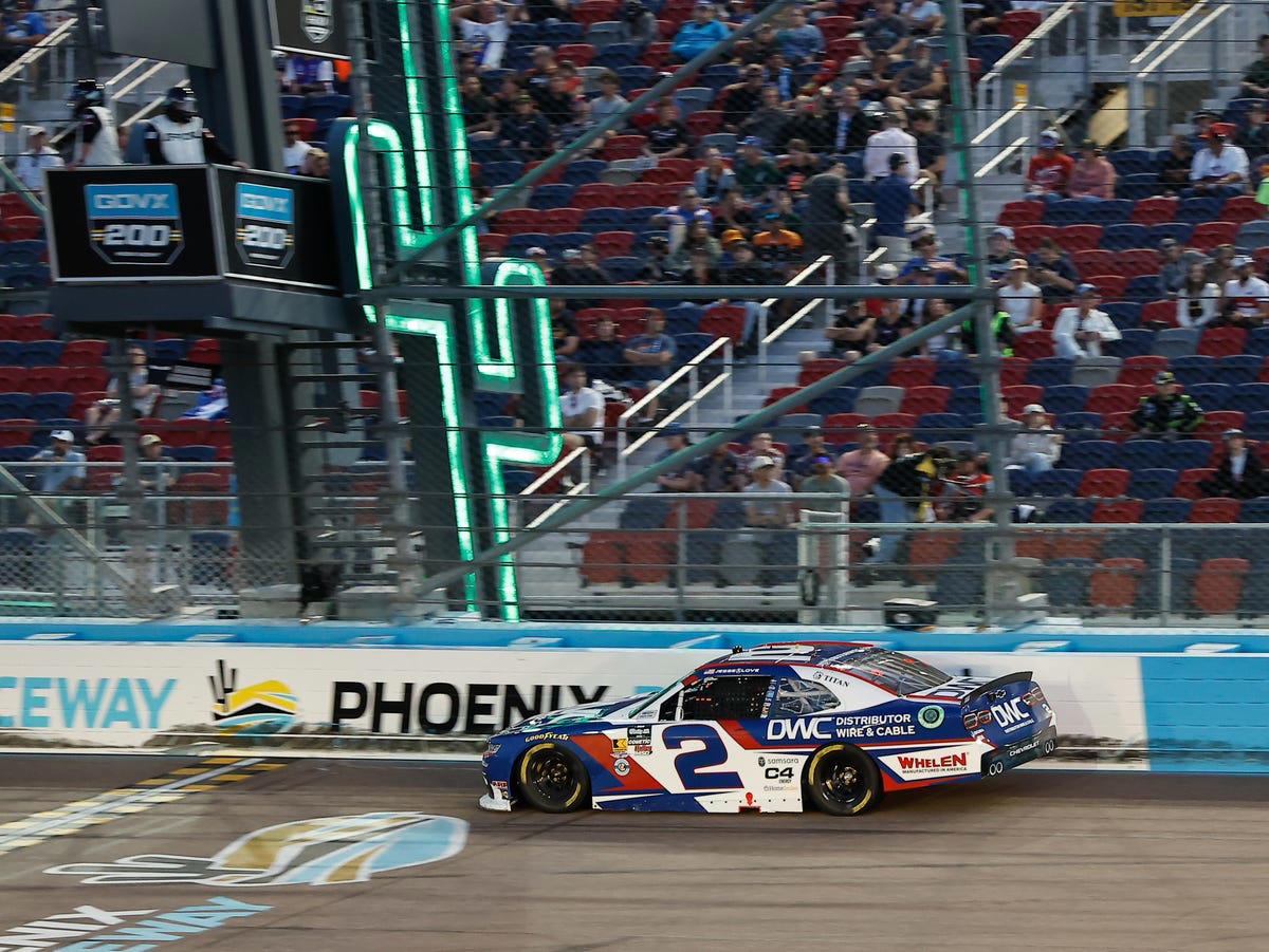 Justin Allgaier scores third Phoenix victory in NASCAR O’Reilly Series