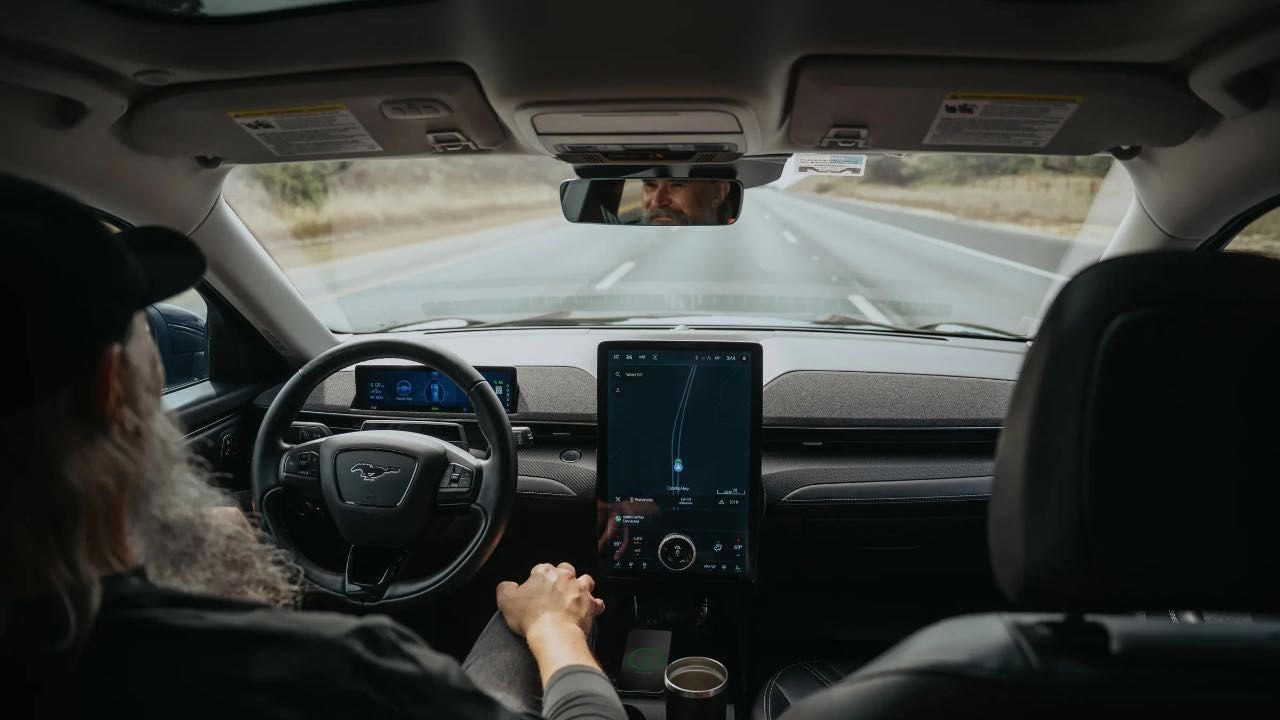 Tras más de 500.000 km, así se encuentra la batería de este Ford Mustang Mach-E