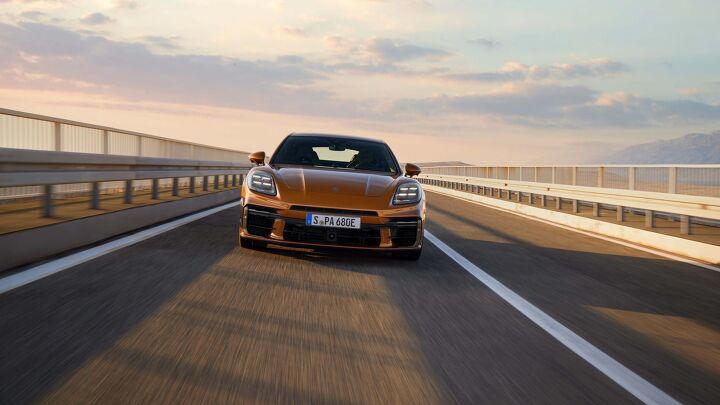 Porsche thinks about merging Panamera and Taycan into one car