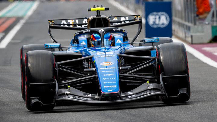 Williams y McLaren acusan a Mercedes de ocultar información sobre el motor: “Probablemente son tres décimas de déficit”