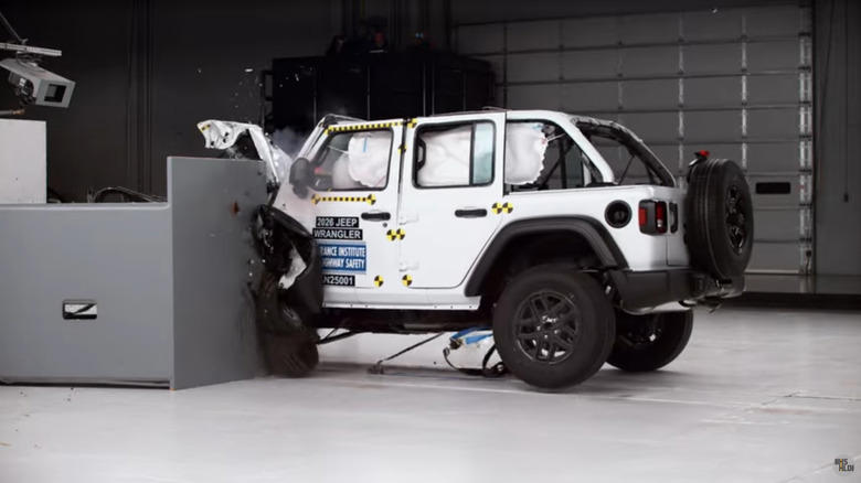Jeep, Jeep Wrangler, Jeep Wrangler infected by woke mind virus, doesn't roll over as easily anymore
