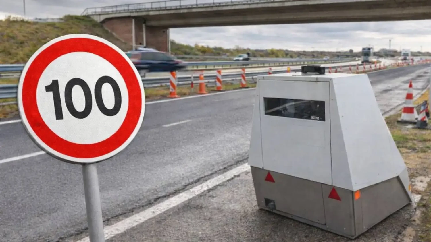 La DGT instala un novedoso radar de remolque en la carretera A1 en un tramo de 100 km/h, pero que está en obras