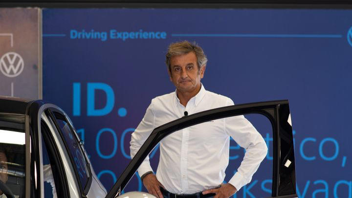 ¿Alto o bajo al volante? Luis Moya zanja el debate con sentencia de bicampeón del Mundial de Rallies