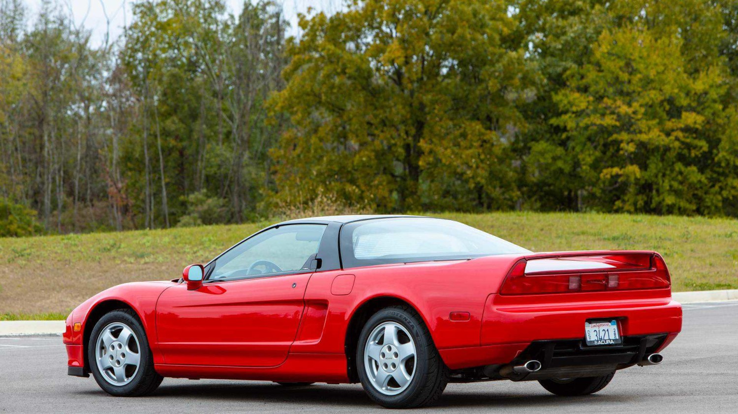 Classic Acura NSX parts will soon be available at dealers in the US