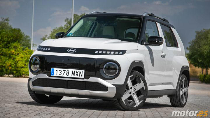 El Dacia Spring tiene un problema, el Hyundai INSTER baja 3.500 € y llega con más autonomía