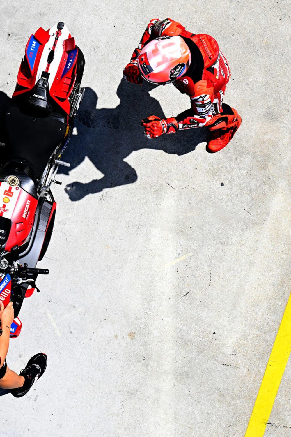 Marc Márquez y su atrevido mensaje a Marco Bezzecchi y Aprilia en el GP de Tailandia: “Con Ducati yo ataco”