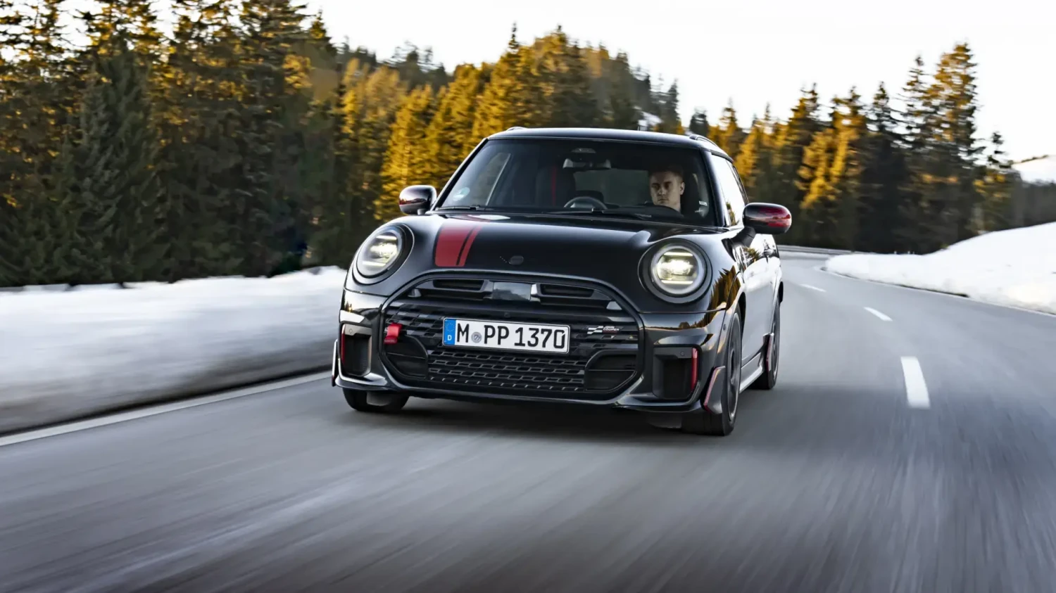 MINI, He probado el Mini JCW, un juguete con ruedas para mayores con 218 CV y por menos de 40.000 euros