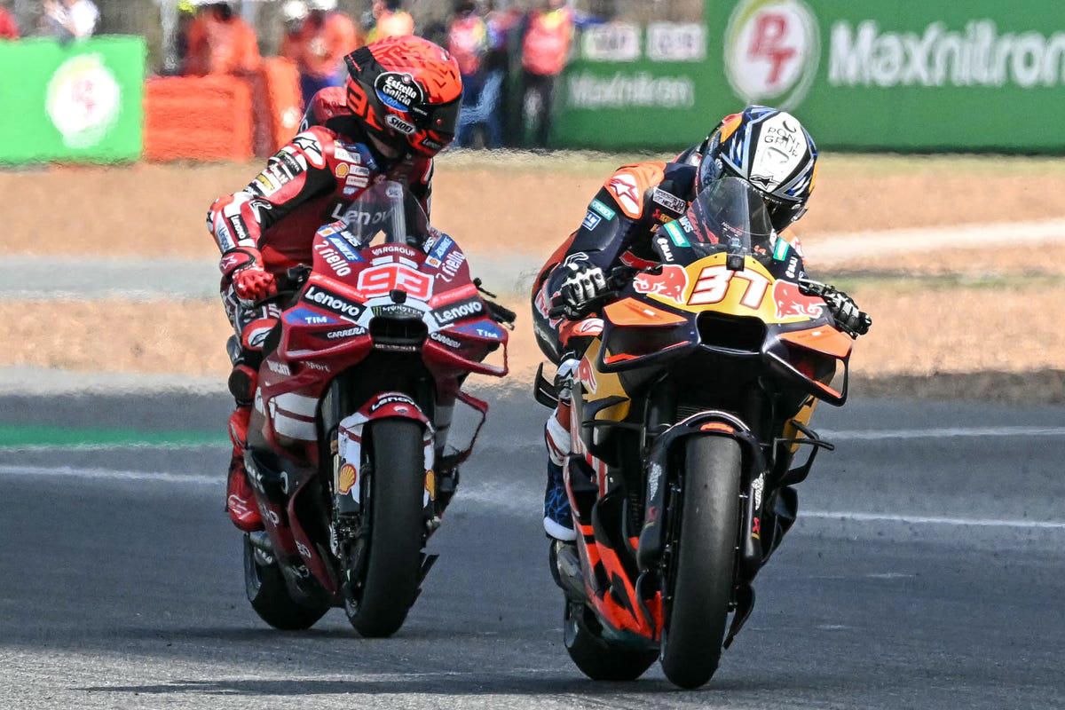 Marc Márquez y su dardo a la FIM tras su batalla con Pedro Acosta en el GP de Tailandia: "Están tiquismiquis"