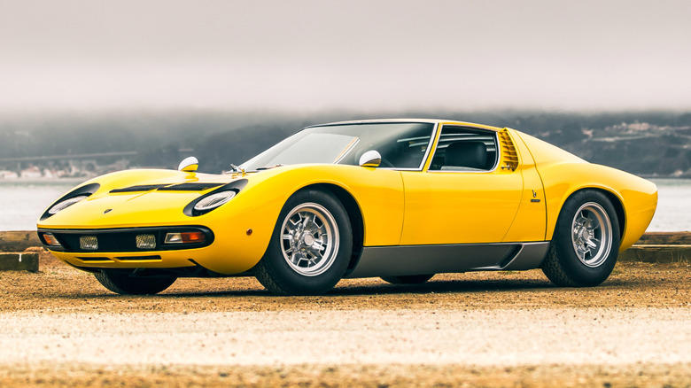 The term 'supercar' existed long before the Miura