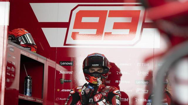 Márquez: 'He tenido suerte, ha estallado el neumático y podía haber salido volando'