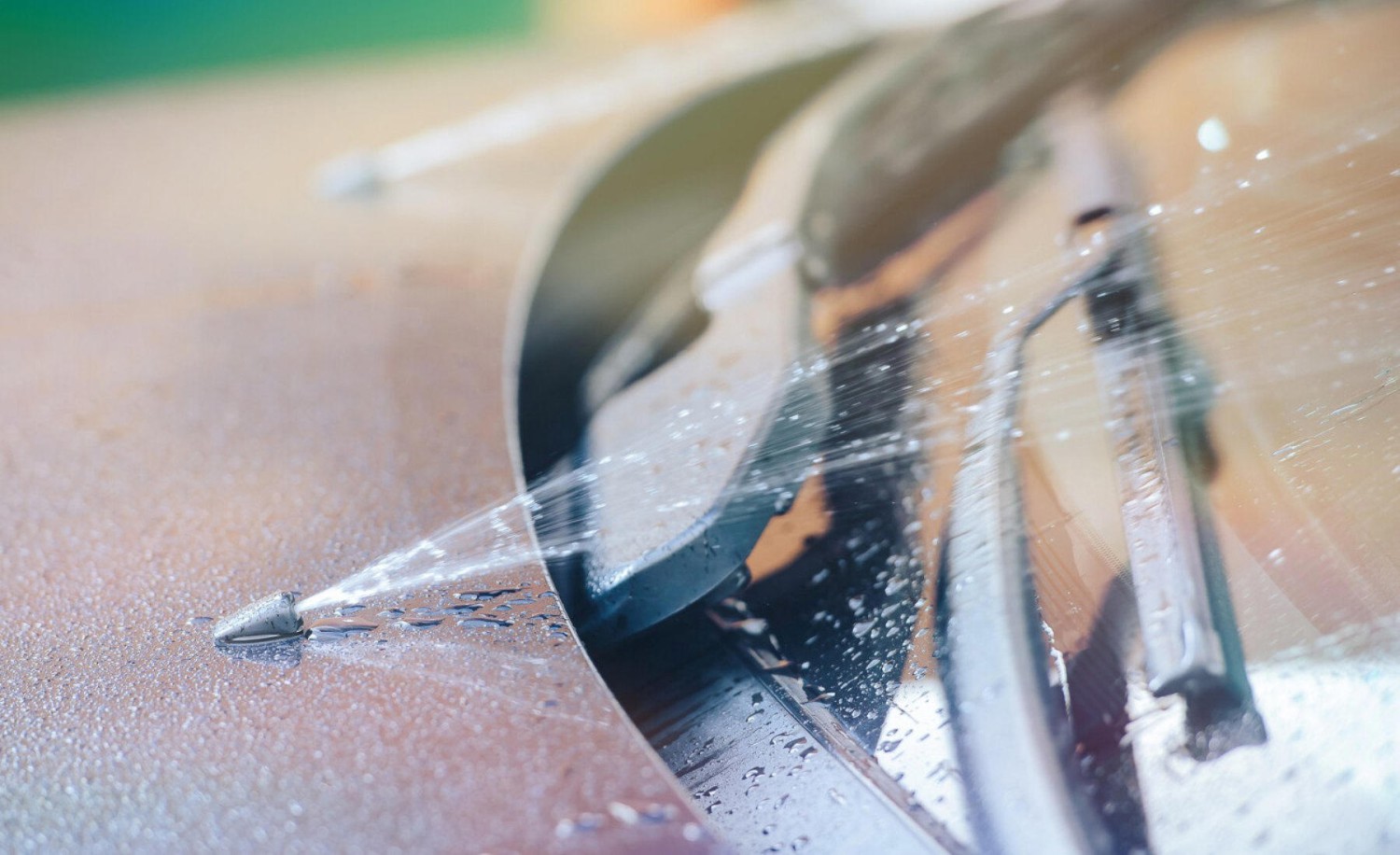 El truco que muchos conductores usan cuando alguien circula demasiado cerca