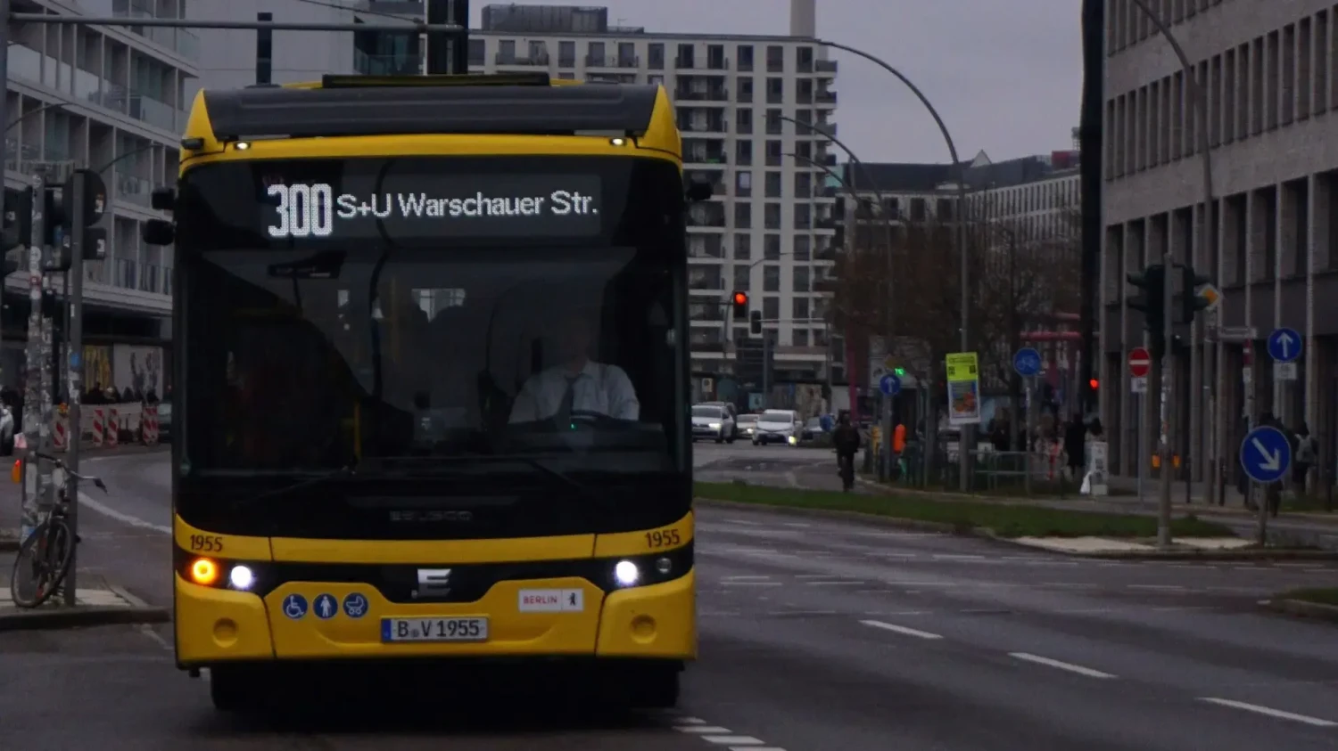 La cruzada contra el diésel en Europa continúa. Ahora es Alemania la que ha gastado 417.000.000 € para comprar 1.887 autobuses de propulsión eléctrica