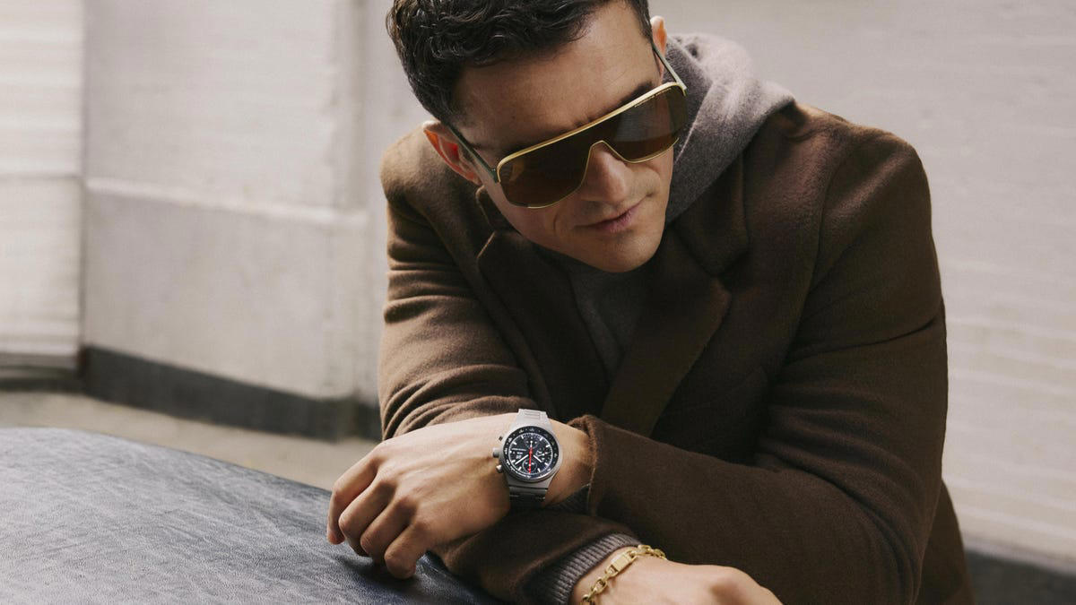 Lo último de Porsche son unas gafas y una chaqueta de cuero diseñadas por Orlando Bloom