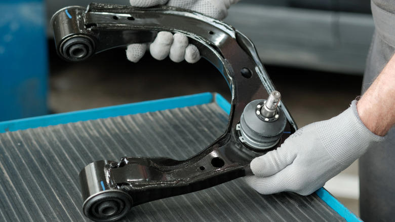 How to tell when your control arms need to be replaced