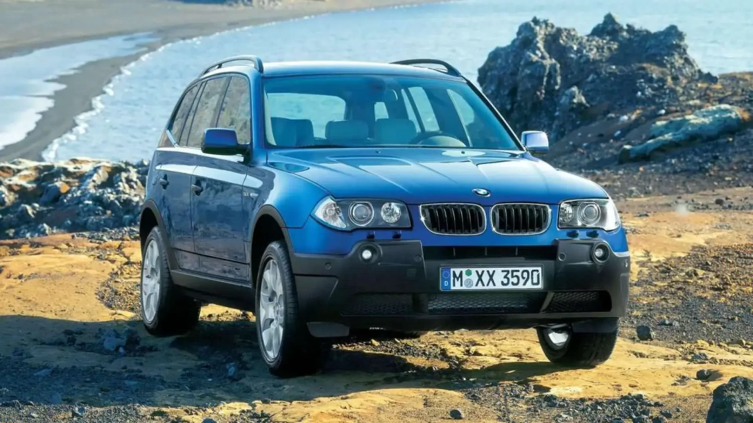 BMW, BMW X3, Le venden un BMW X3 por 3.000 euros, adelanta 900 euros, viaja de Lugo a Murcia a recogerlo y nadie aparece porque es una estafa